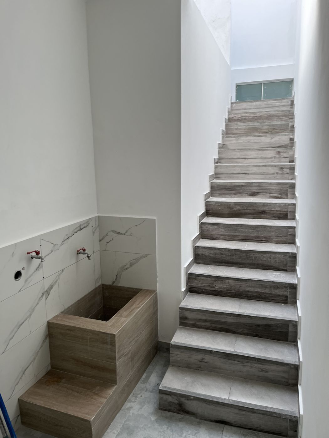 Escalera de ingreso propio